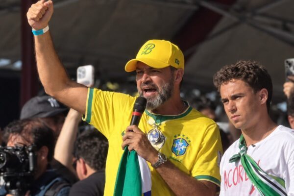ESCOLHIDO POR BOLSONARO: Bruno Scheid lidera “Fora Moraes” com Nikolas Ferreira e se firma como principal nome da direita em Rondônia