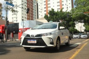 Campo Grande autoriza caminhonetes e carros de luxo como táxi