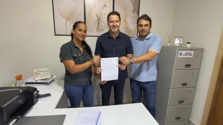 Alex Redano assegura emenda de R$ 50 mil para o Instituto Previva, em Ariquemes Alex Redano assegura emenda de R$ 50 mil para o Instituto Previva, em Ariquemes
