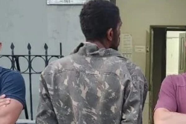 Dupla presa por estupro após invadir casa no Sudoeste do Piauí