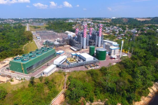 Justiça Federal manda Âmbar Energia parar troca de cabos no AM