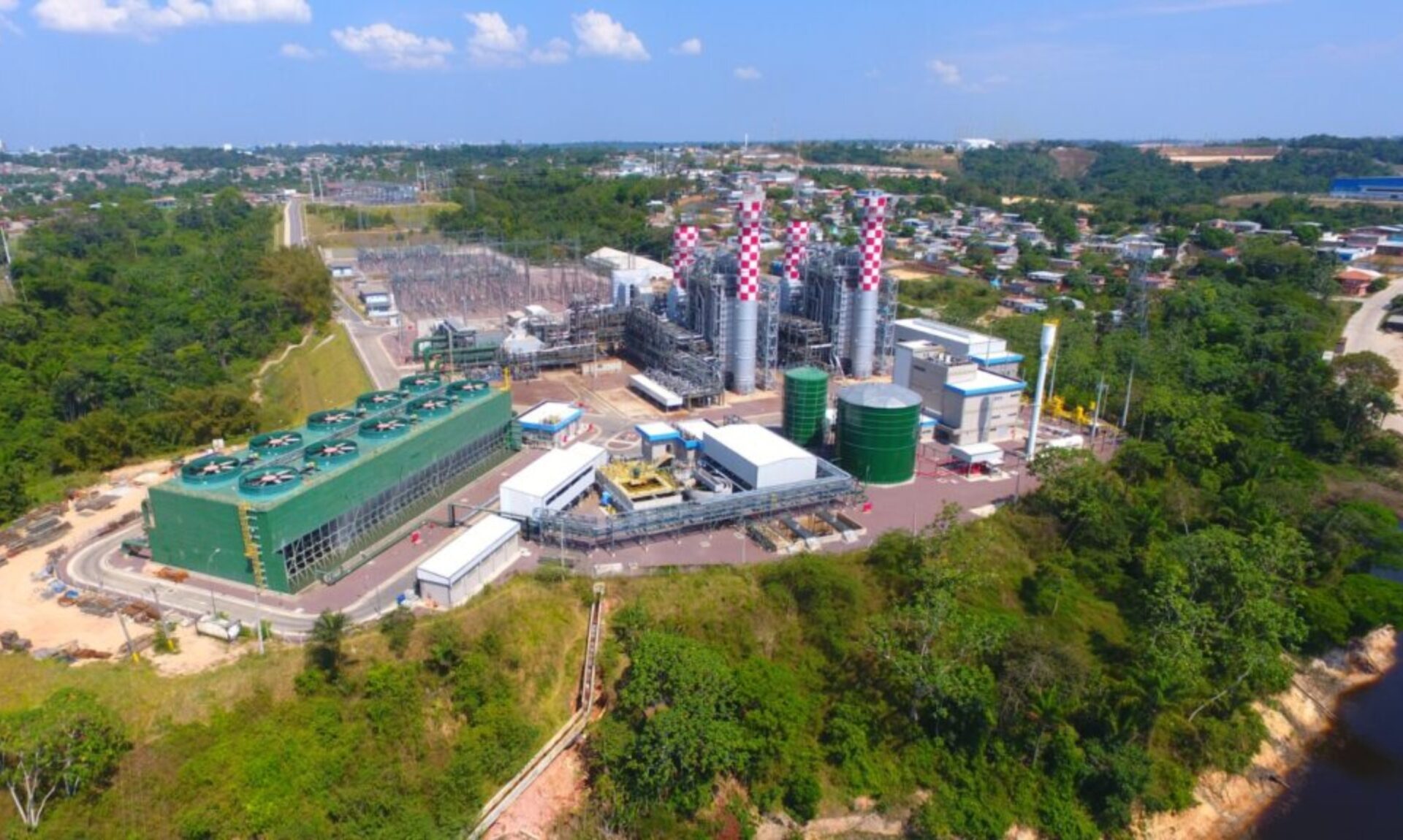 www.deixaeutefalar.com.br Justiça Federal manda Âmbar Energia parar troca de cabos no AM