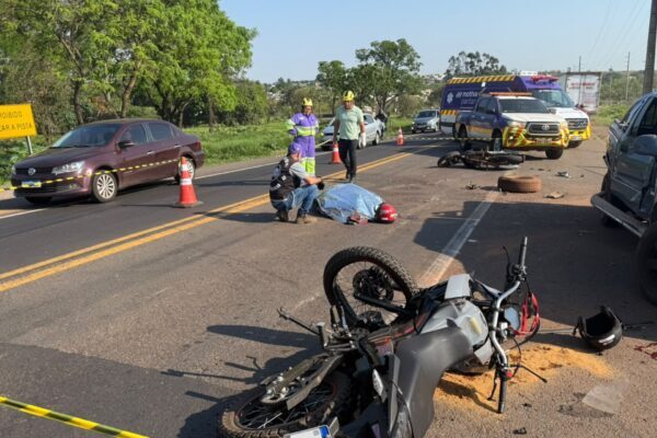 Motociclista morre em acidente com duas motos e caminhonete na BR-163