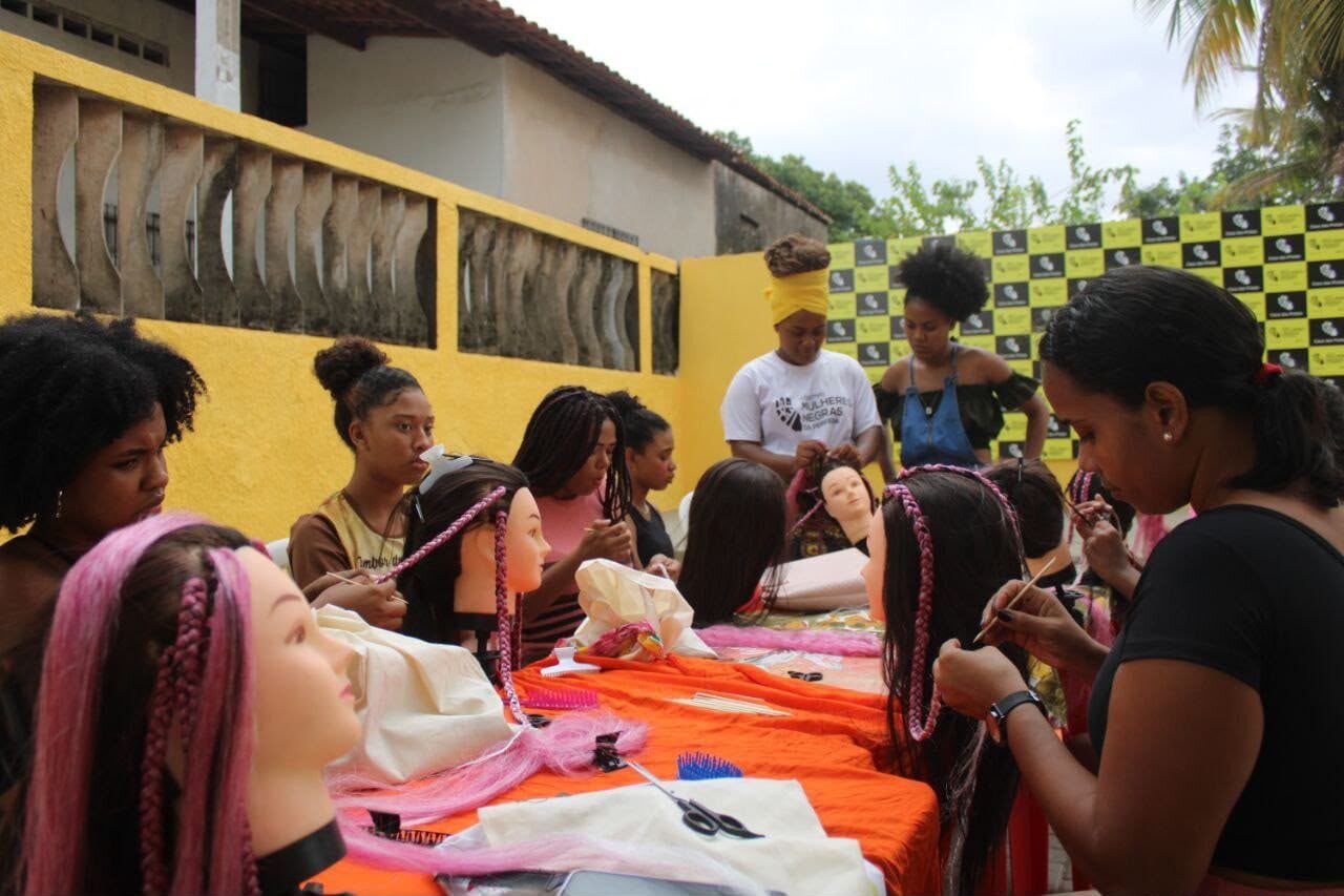 www.deixaeutefalar.com.br Casa das Pretas completa sete anos com festa no Coroadinho