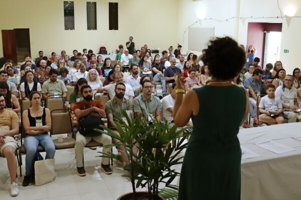 Rede une ciência e comunidades para restaurar áreas na Amazônia