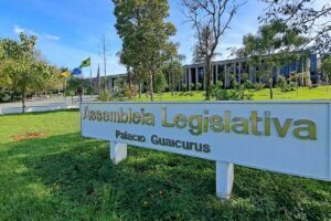 Alems adia sessão ordinária por causa do calendário eleitoral